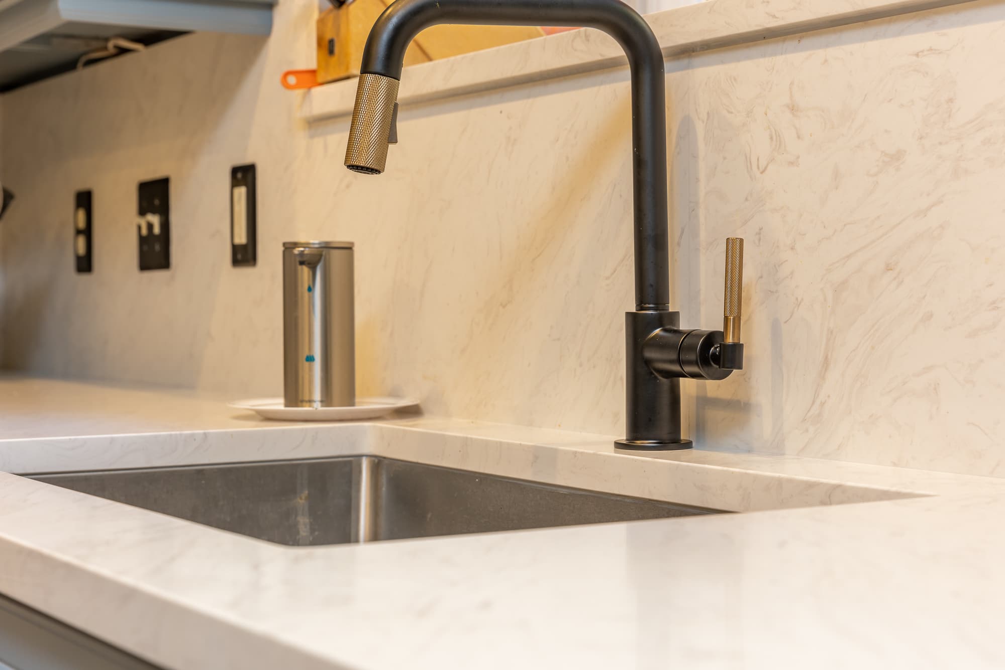 Countertop Project in Weeping Glen Ct in Raleigh - Gallery Image 9
